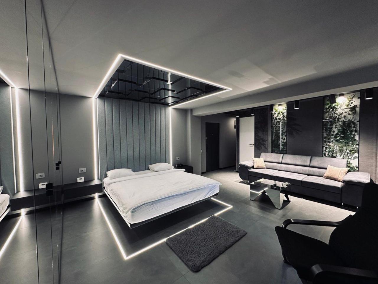 The Hatz By Rh Living Bucharest Exterior photo